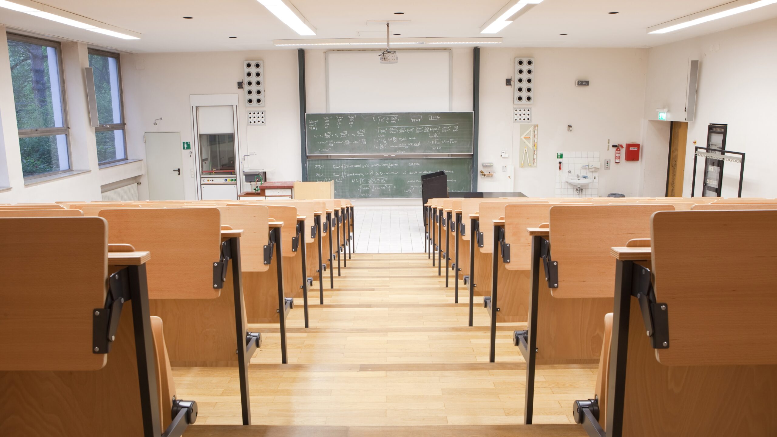 Gregorio Luri: son muchos los profesores que no reconocen su vocación en lo que están haciendo